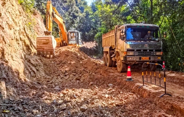 公路建设新方向：让农村好路更优，无路变通途